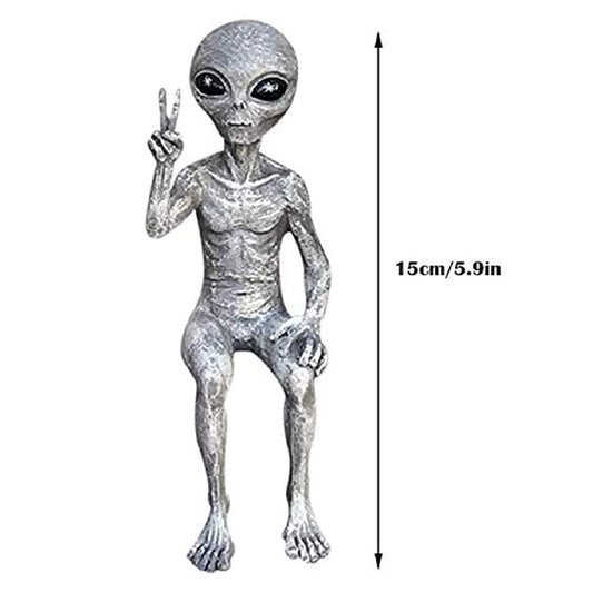 Resin Alien Garden Statue – About 6 in – view 2