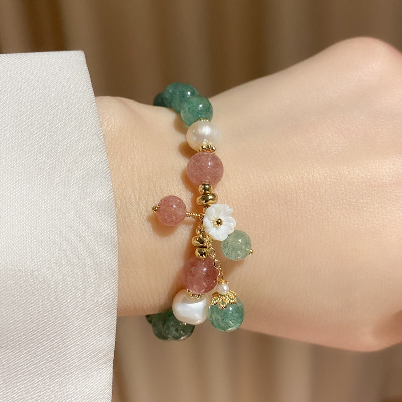 Green Strawberry Quartz-Look Bracelet – Beaded with Charm