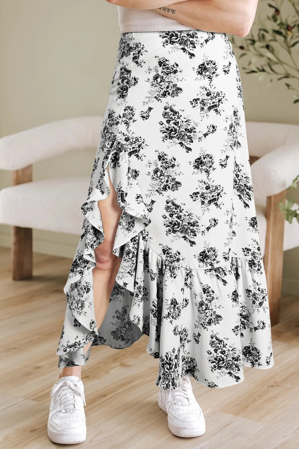 Floral Ruffle Maxi Skirt – High Waist Split — view 10
