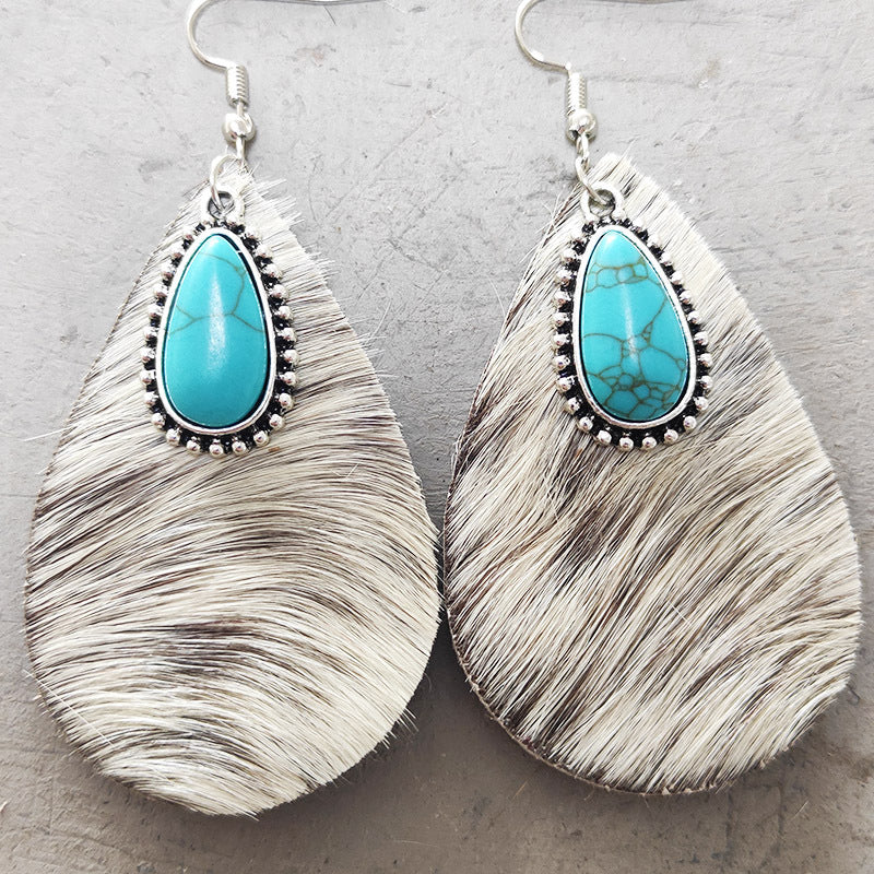 Animal-print teardrop earrings – detail view 7