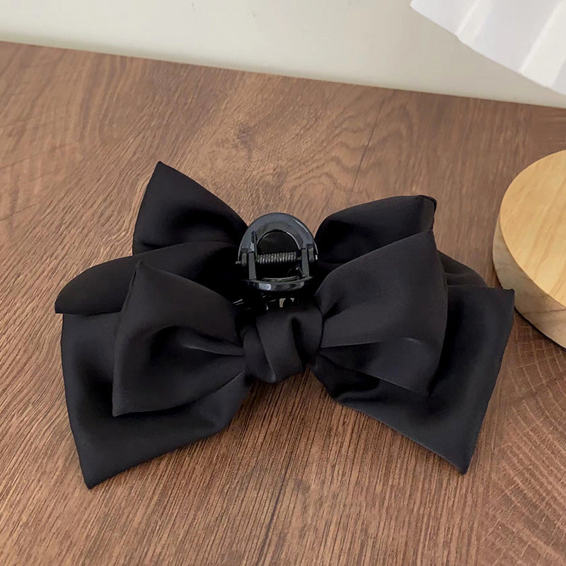 Bow claw clip – detail view 3