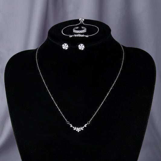 Silver-tone cubic zirconia jewelry set – detail view 4