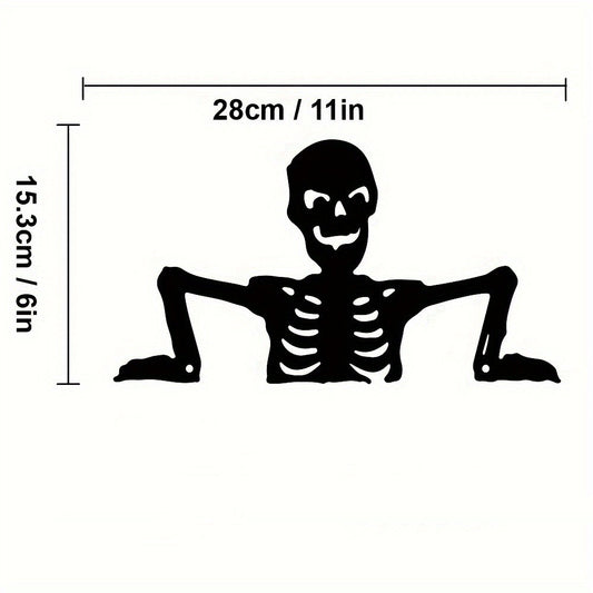 Halloween skeleton fence peeker – detail view 1