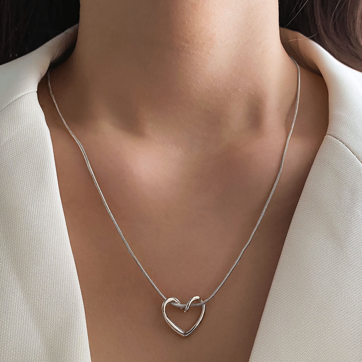 Open heart necklace: Open Heart Pendant Snake Chain Necklace