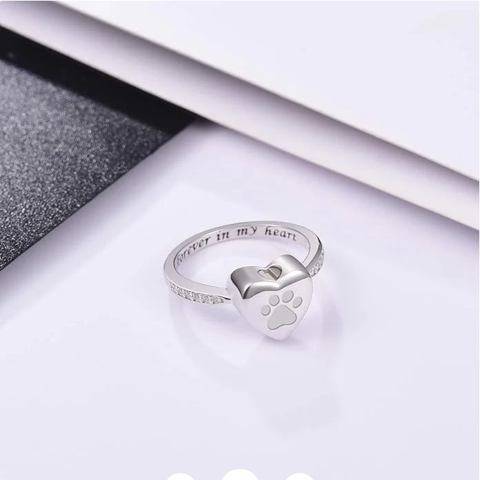 Pet urn ring – Silver / US 6, Silver / US 7, Silver / US 8 and 2 more