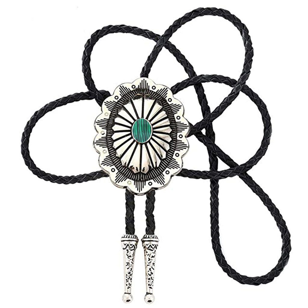 Concho bolo tie – detail view 3