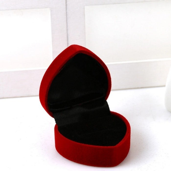 Velvet Ring Box – Red Heart – Black Lining