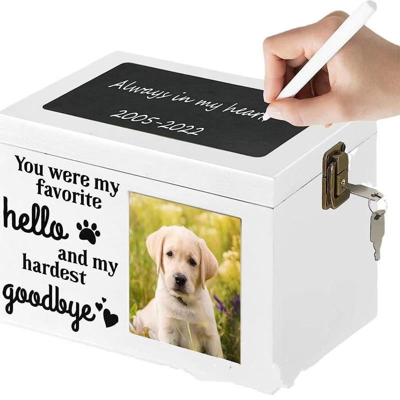 Pet memorial box – detail view 1