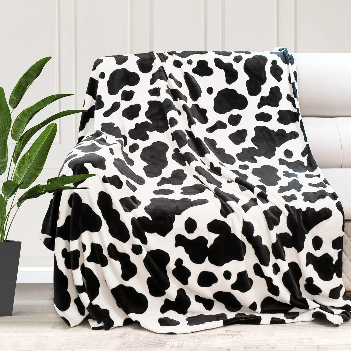 Cow Print Flannel Throw Blanket – view 9