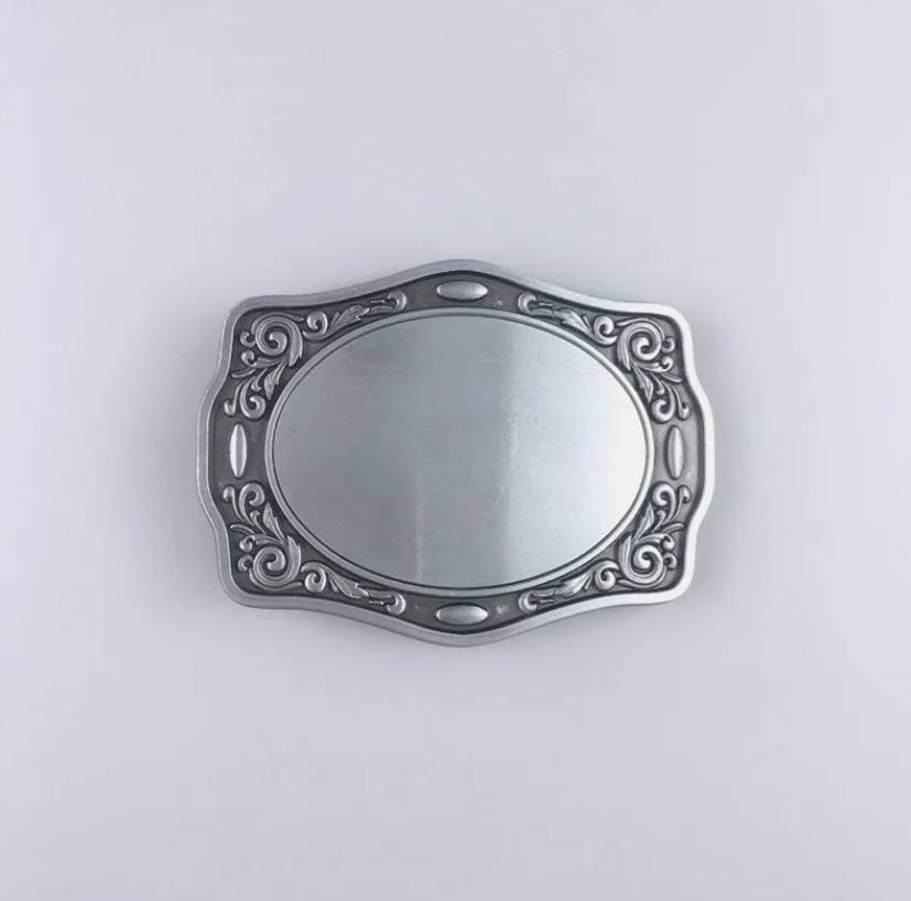 Western belt buckle: Western Belt Buckle – Antique Silver-Tone Oval