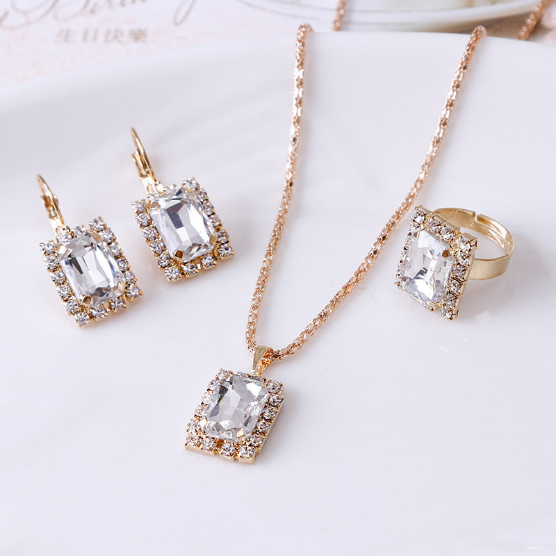 Square pendant jewelry set – detail view 9