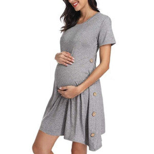 Short-Sleeve T-Shirt Maternity Dress – Everyday Knee-Length