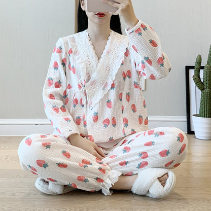 Postpartum Lounge Set – Crossover Nursing Kimono, Cotton – Smiley Strawberry