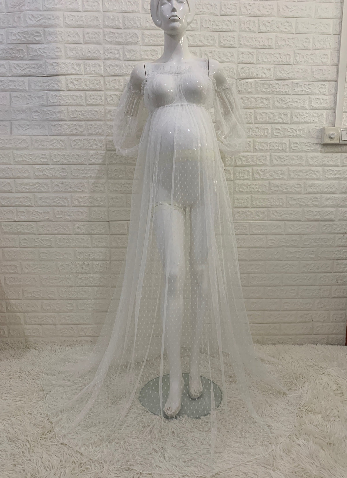 Dotted Mesh Off-Shoulder Maternity Gown – Puff-Sleeve Princess Maxi – view 5