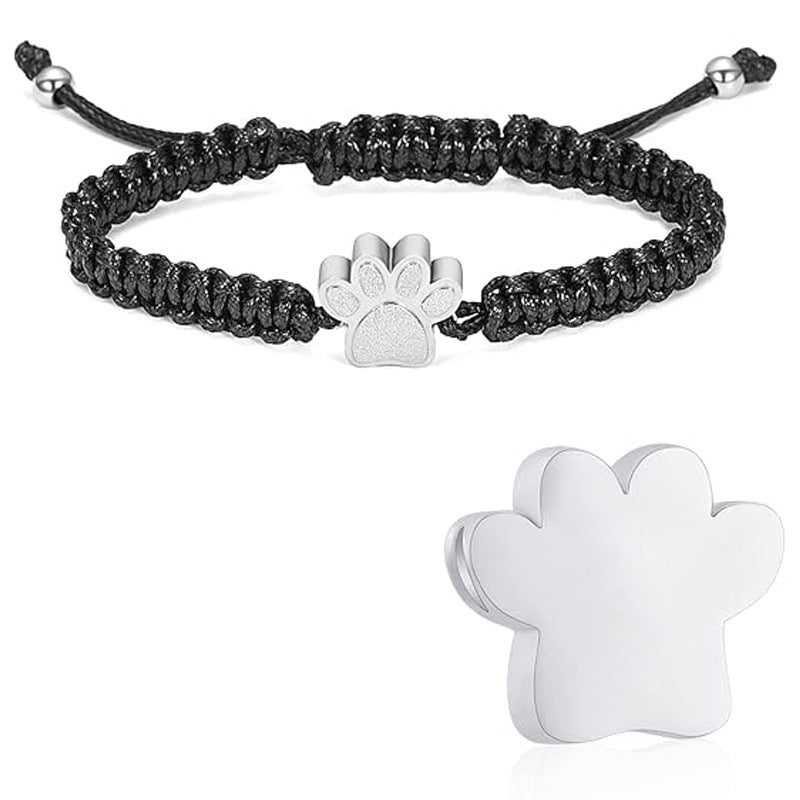 Pet cremation bracelet – detail view 1