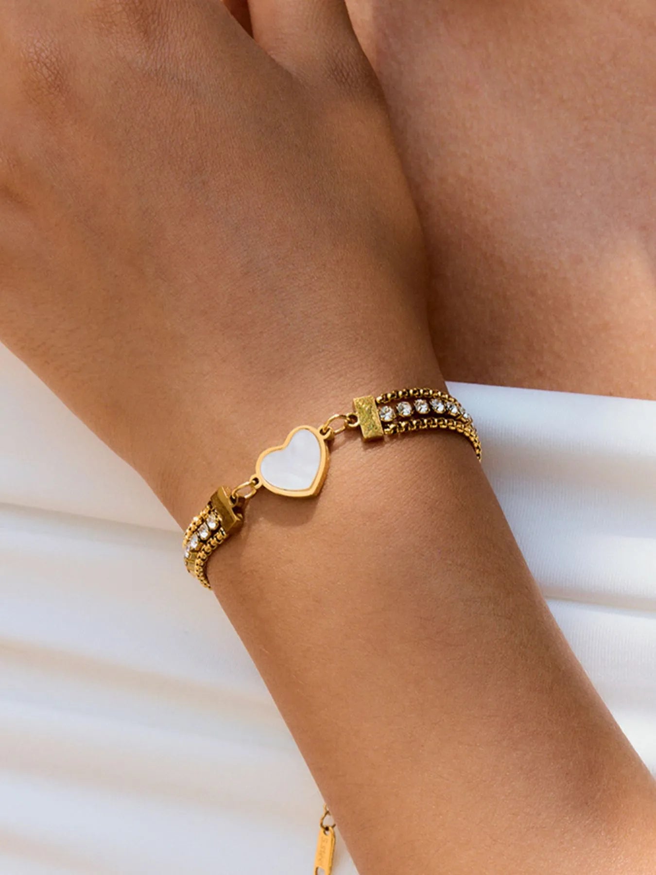 25e1cf6e-5a3d-4874-abdc-a9dc1a72d41d-Max-Origin