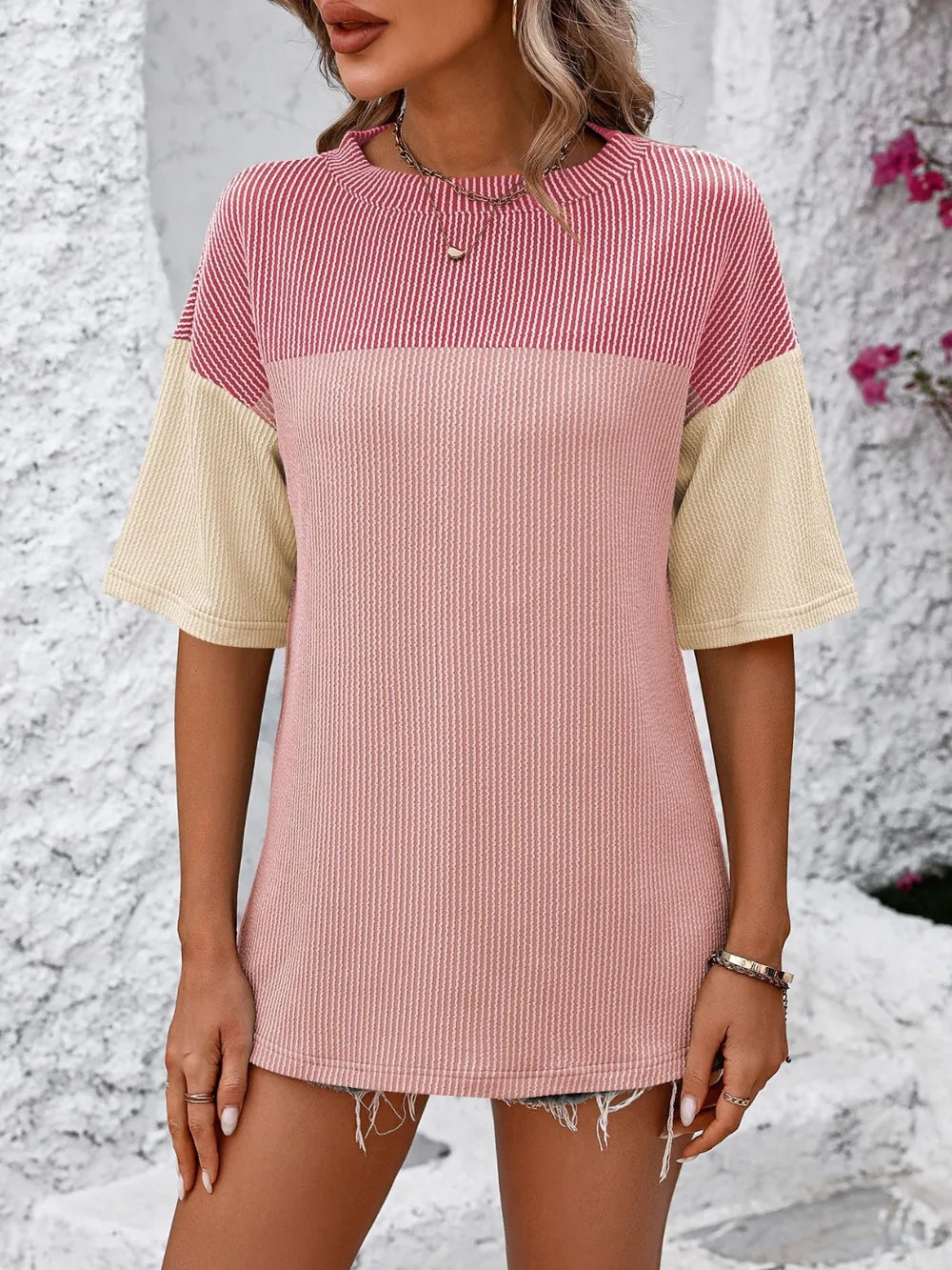 Color-block round-neck half-sleeve tee — view 3 | Organic Truth
