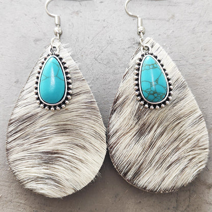 Animal-print teardrop earrings – detail view 7
