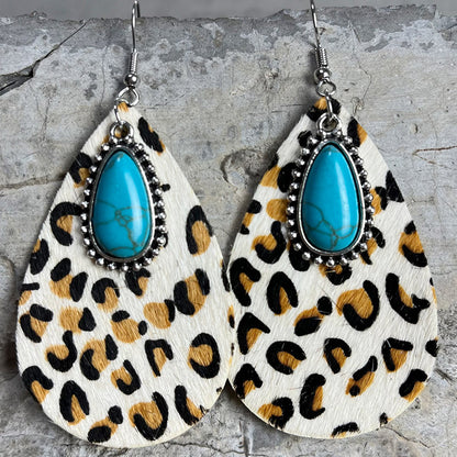 Animal-print teardrop earrings – detail view 9