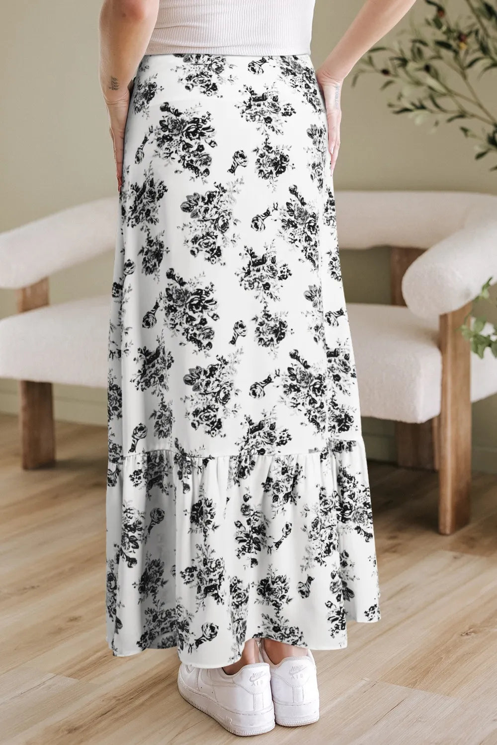 Floral Ruffle Maxi Skirt – High Waist Split — view 11