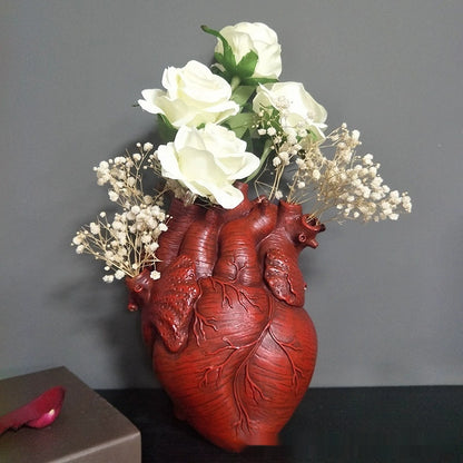Anatomical Heart Resin Vase – view 3