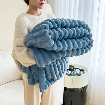 Bubble Texture Faux Fur Throw Blanket – Blue