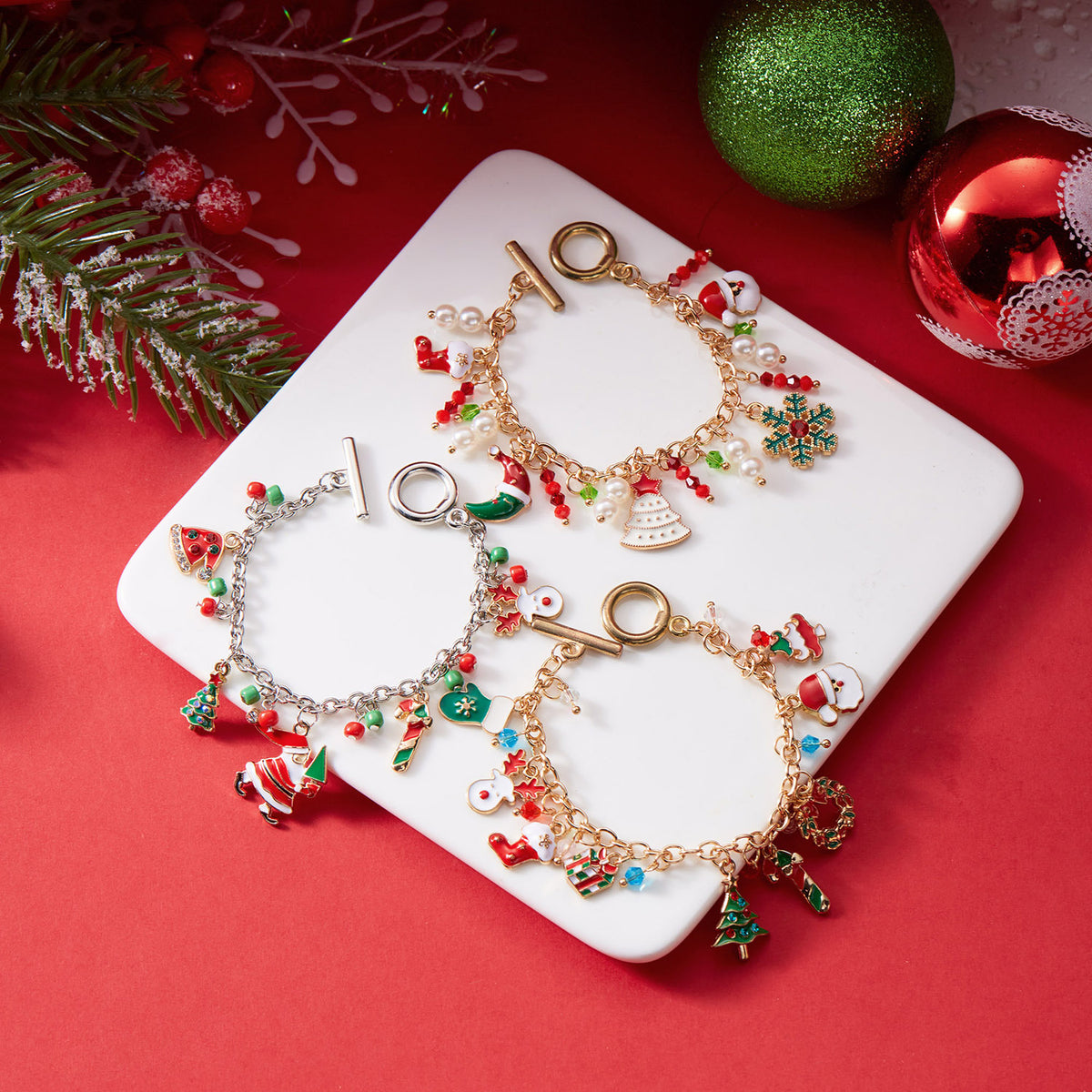 Christmas charm bracelet – detail view 4